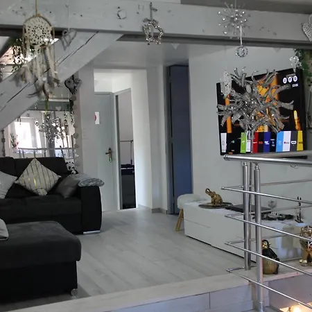 Flamboyant Holiday home