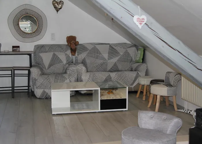 Flamboyant 度假居 比桑